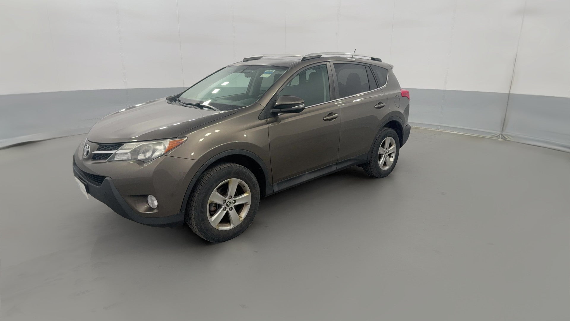2015 Toyota RAV4 vehicle photo