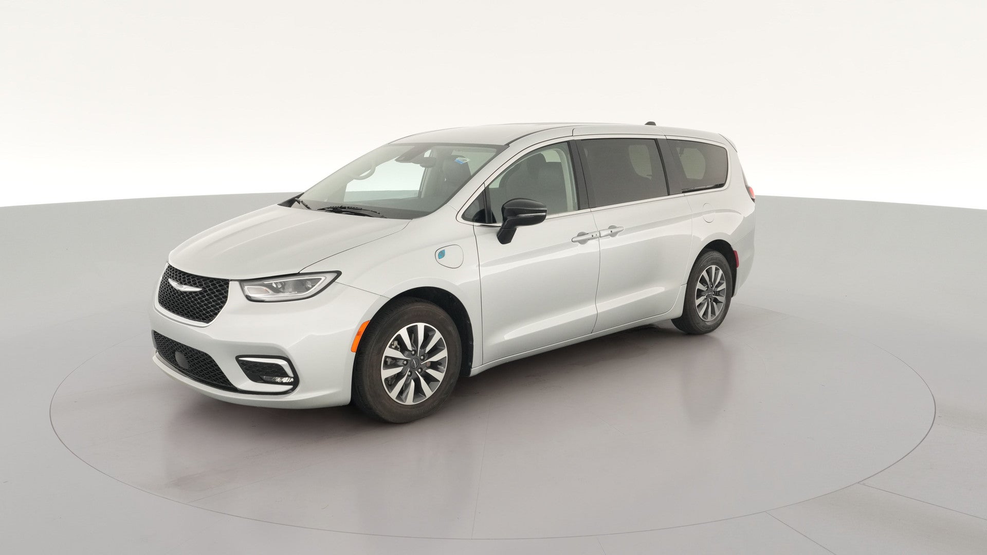 2024 Chrysler Pacifica Hybrid vehicle photo