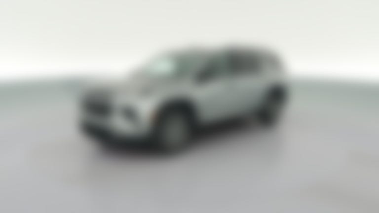 2026 Chevrolet Traverse vehicle photo