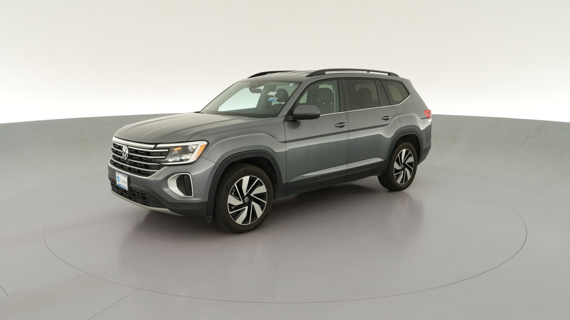 2025 Volkswagen Atlas vehicle photo