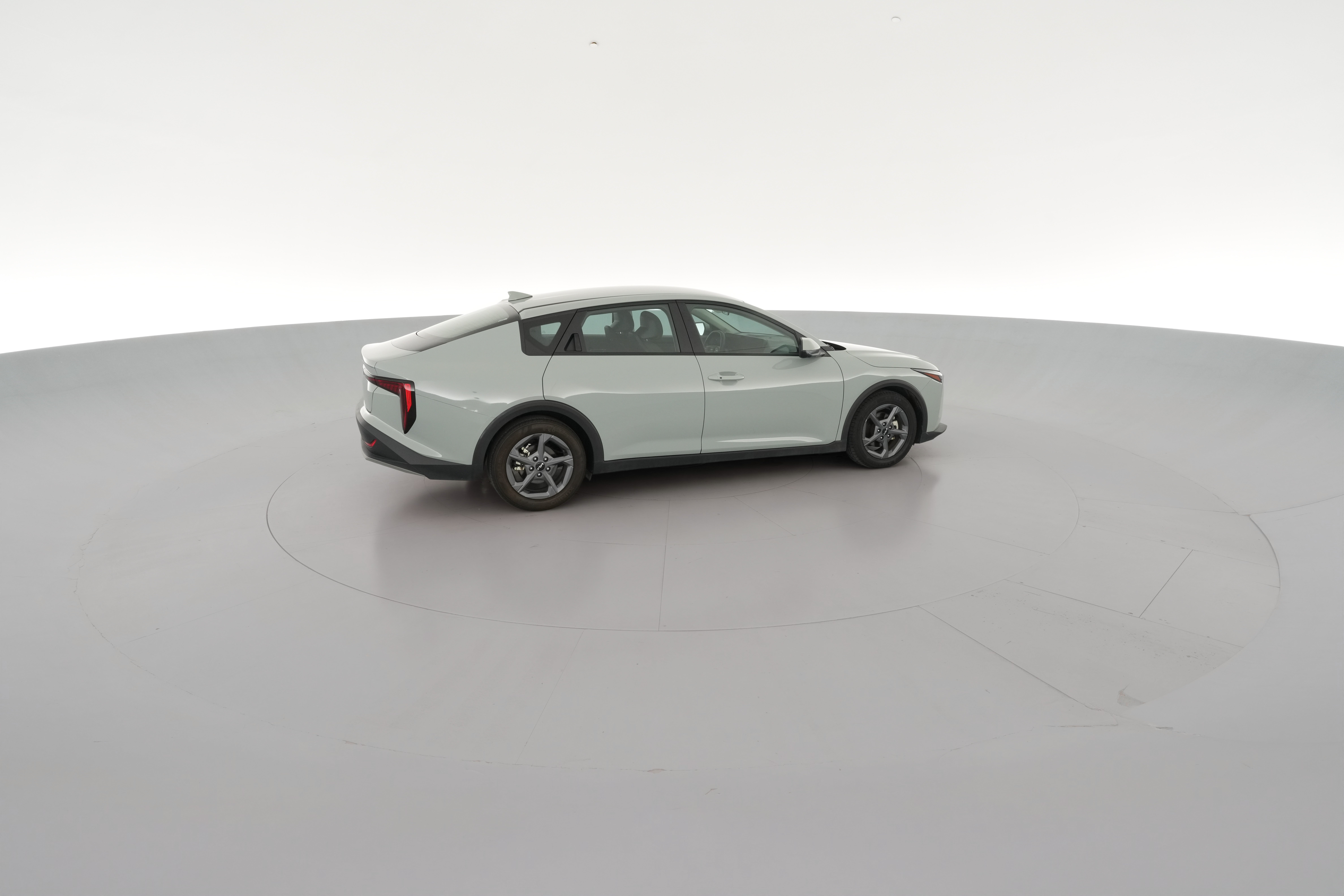 2025 Kia K4 LXS - Photo 34