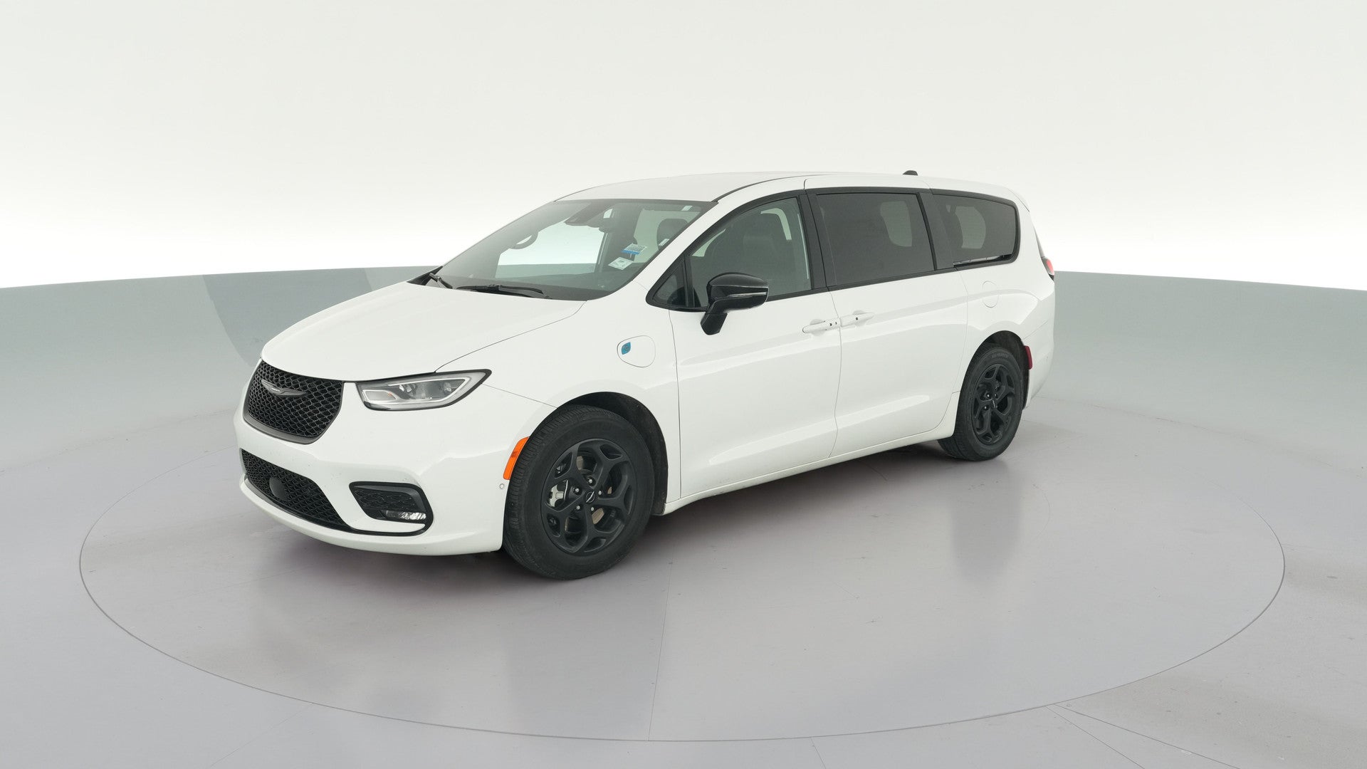 2024 Chrysler Pacifica Hybrid vehicle photo