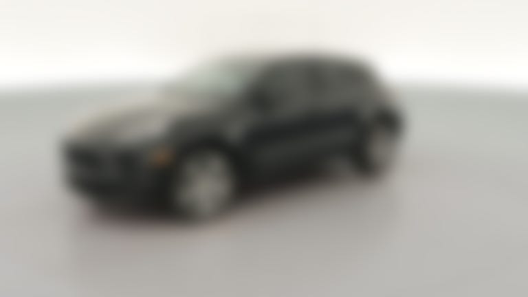 2019 Porsche Macan vehicle photo