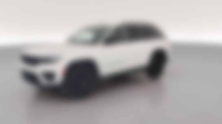 2024 Jeep Grand Cherokee vehicle photo