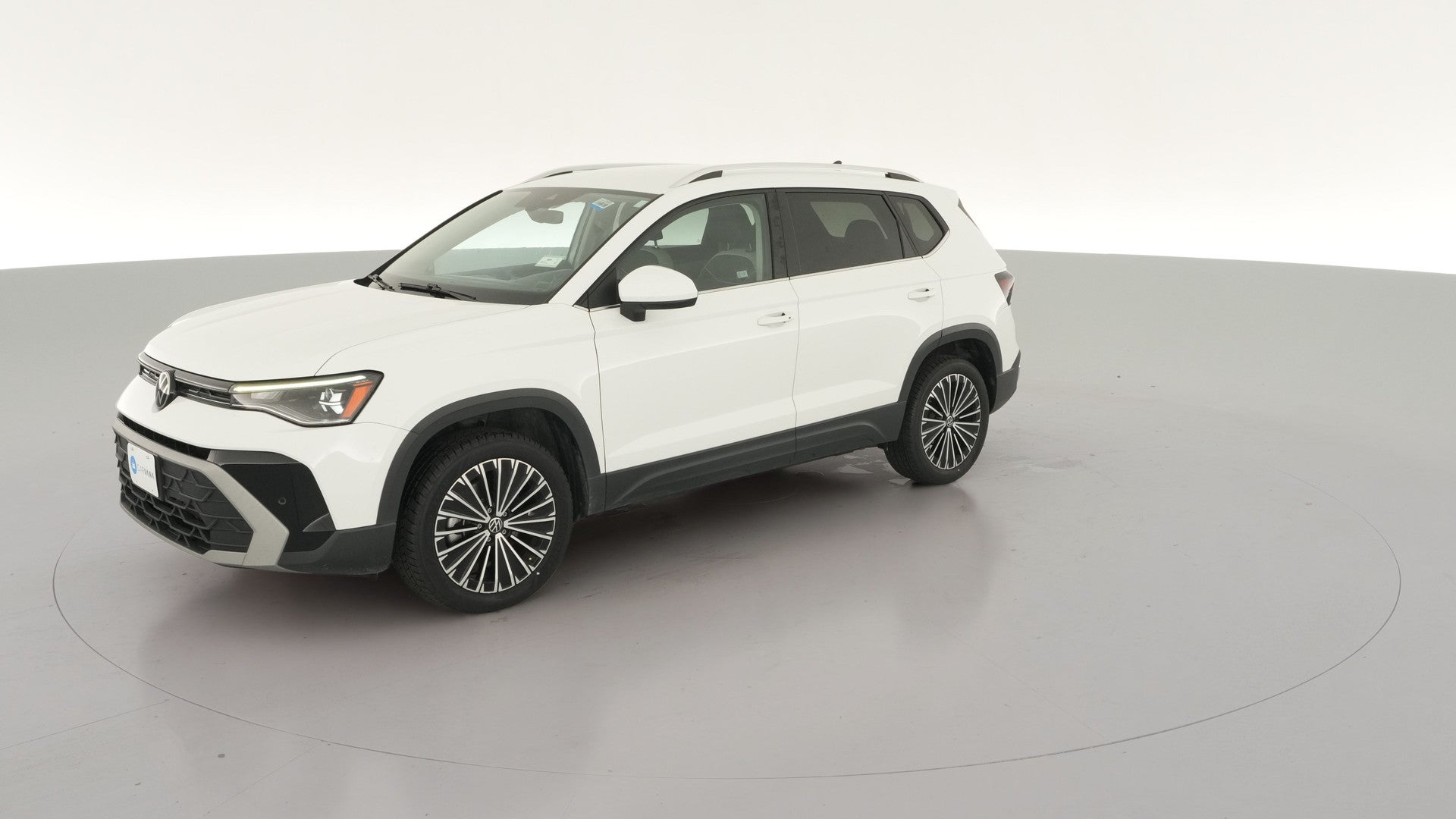 2025 Volkswagen Taos vehicle photo