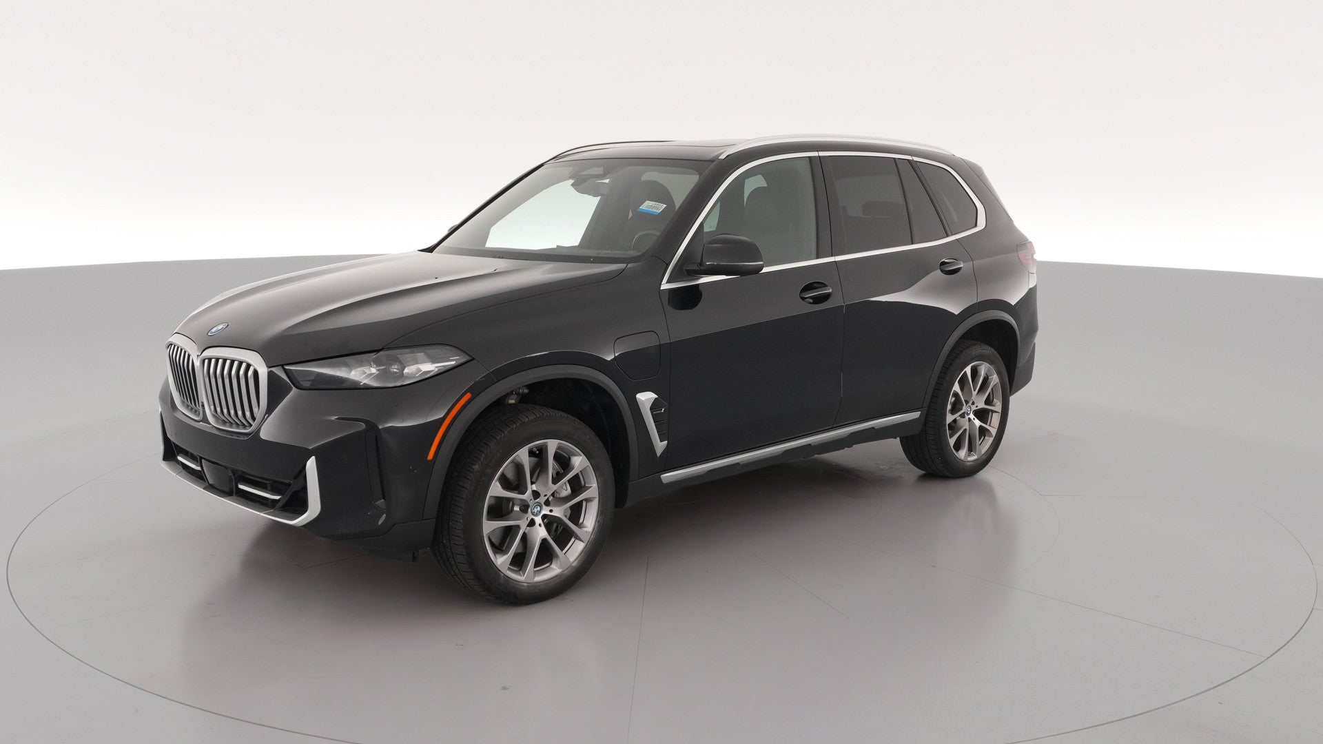 2024 BMW X5 vehicle photo