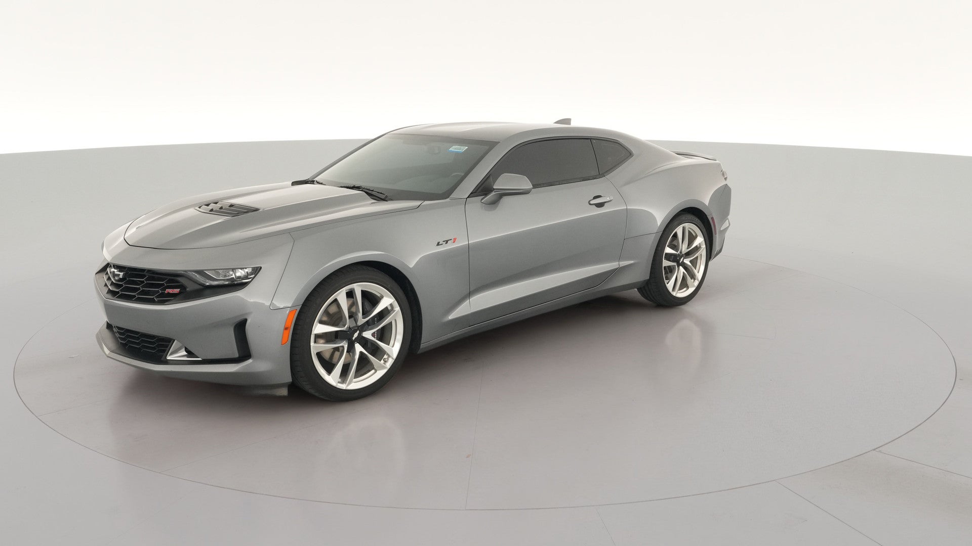 2021 Chevrolet Camaro vehicle photo