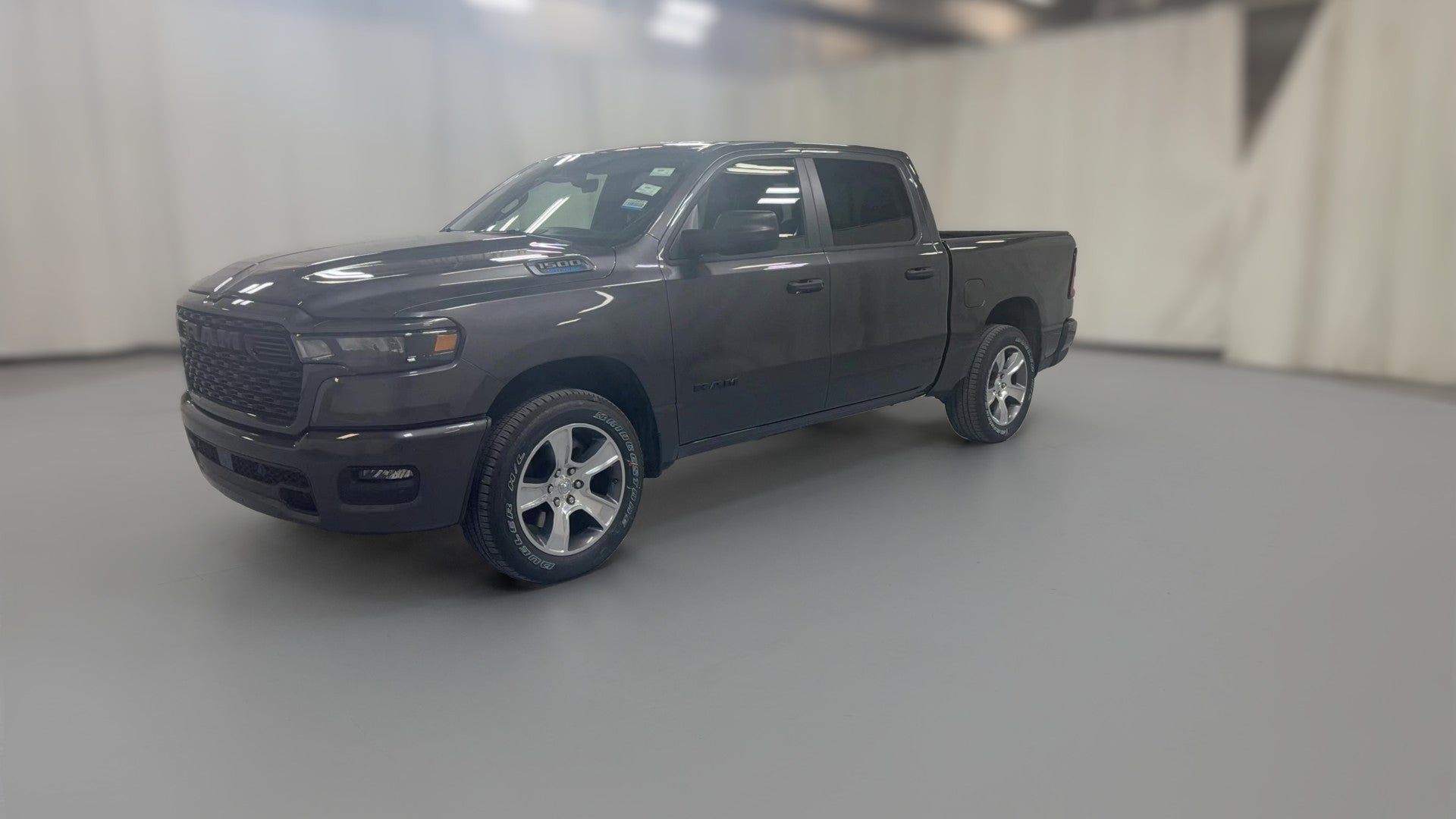 2026 Ram 1500 Crew Cab vehicle photo