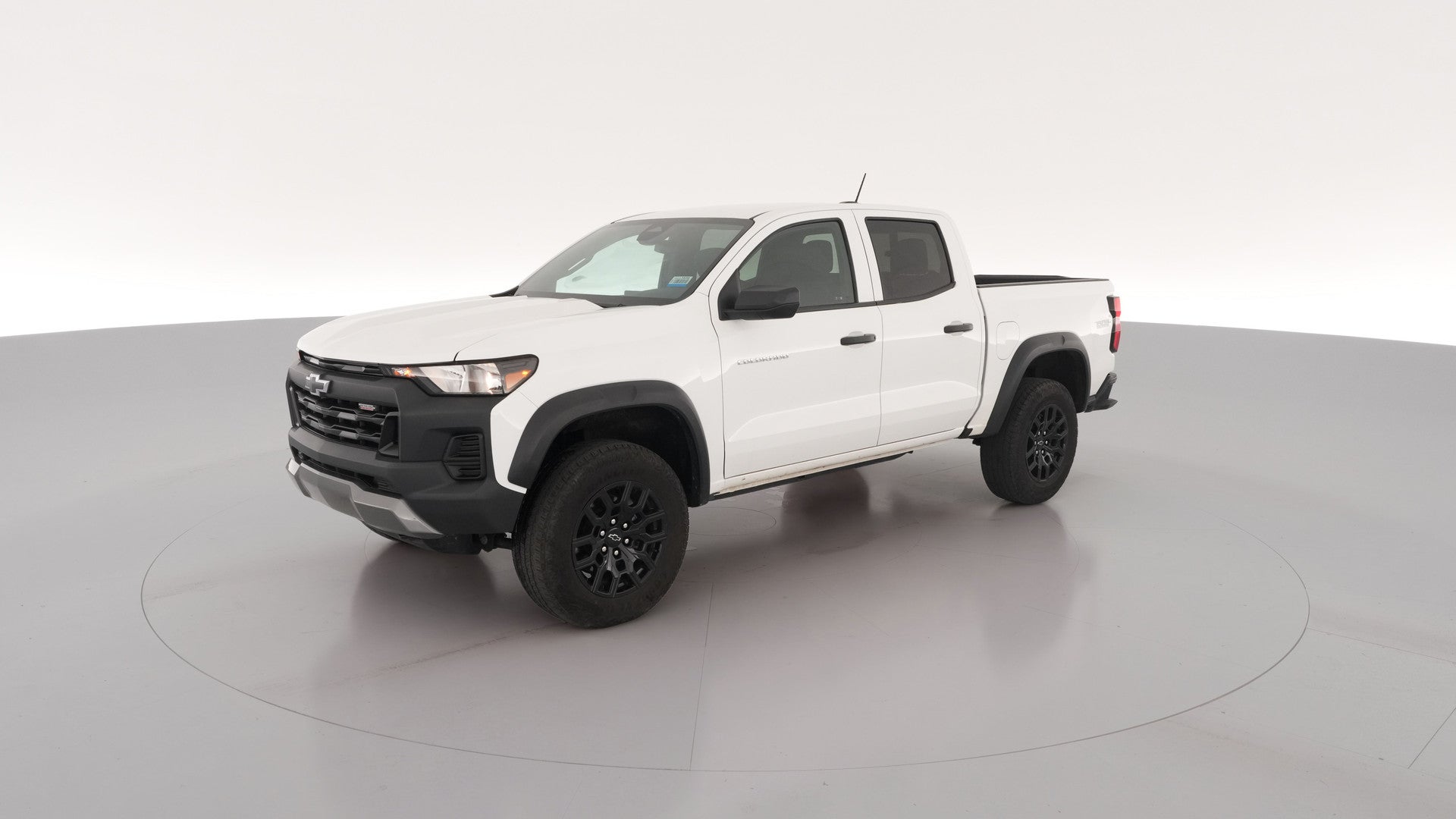 2024 Chevrolet Colorado Crew Cab vehicle photo