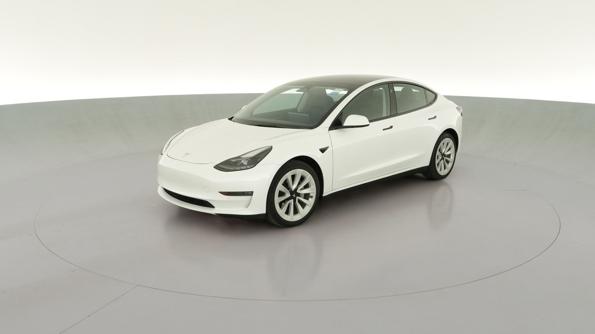 2022 Tesla Model 3 vehicle photo