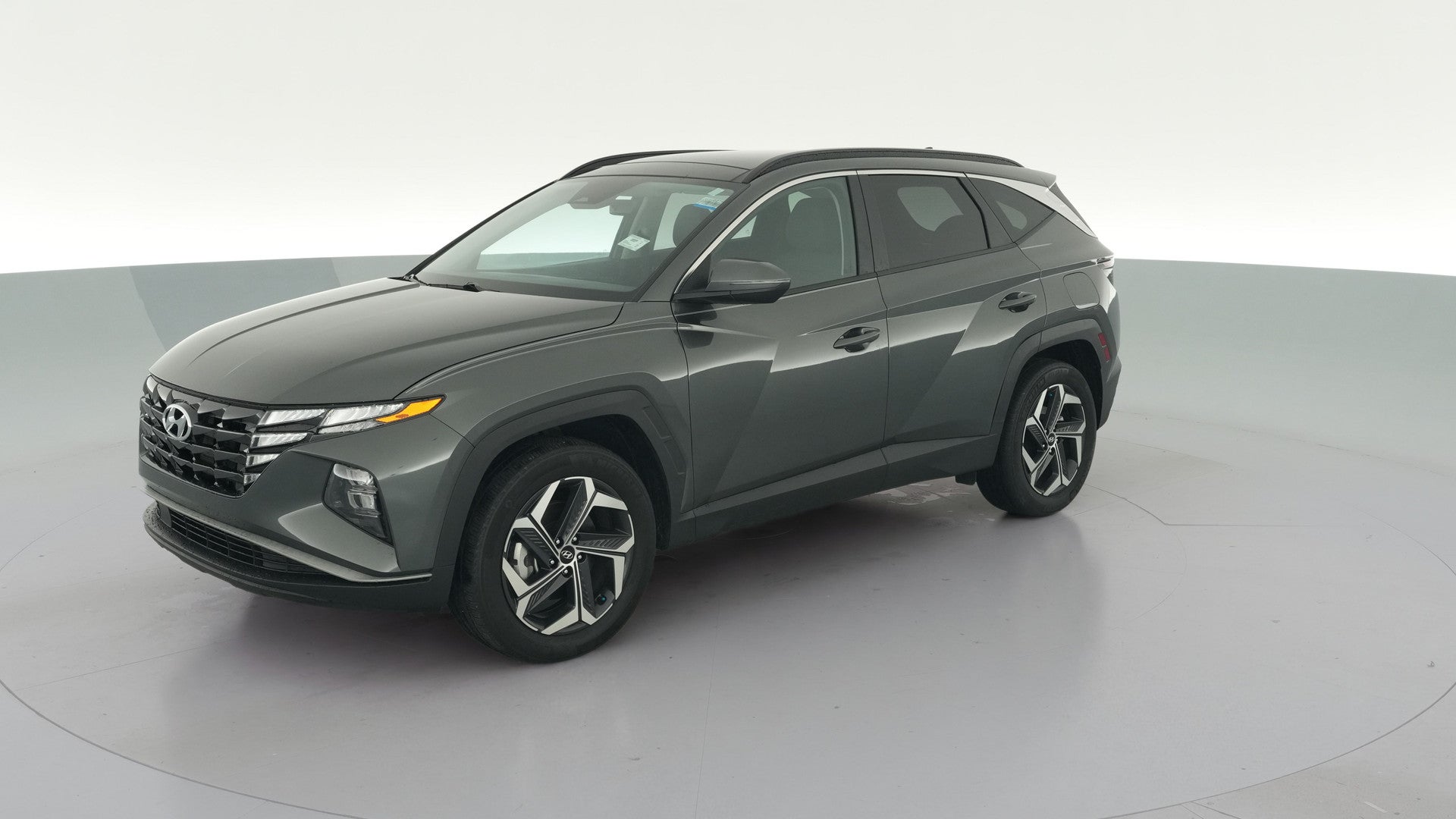 2024 Hyundai Tucson Hybrid vehicle photo