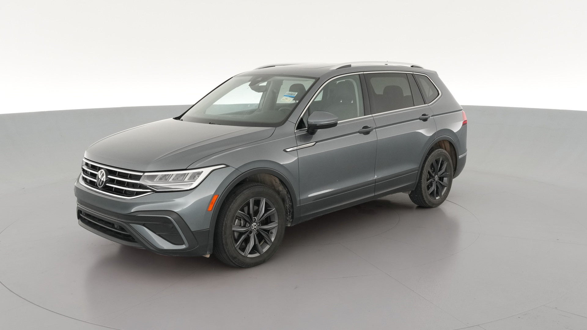 2022 Volkswagen Tiguan vehicle photo