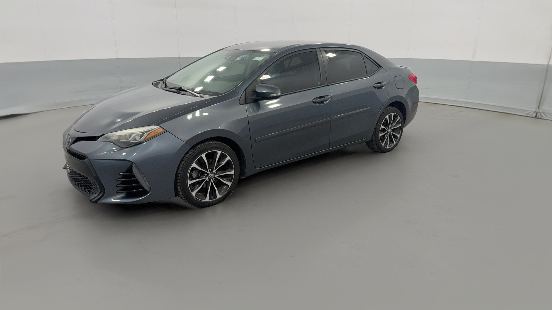 2017 Toyota Corolla vehicle photo
