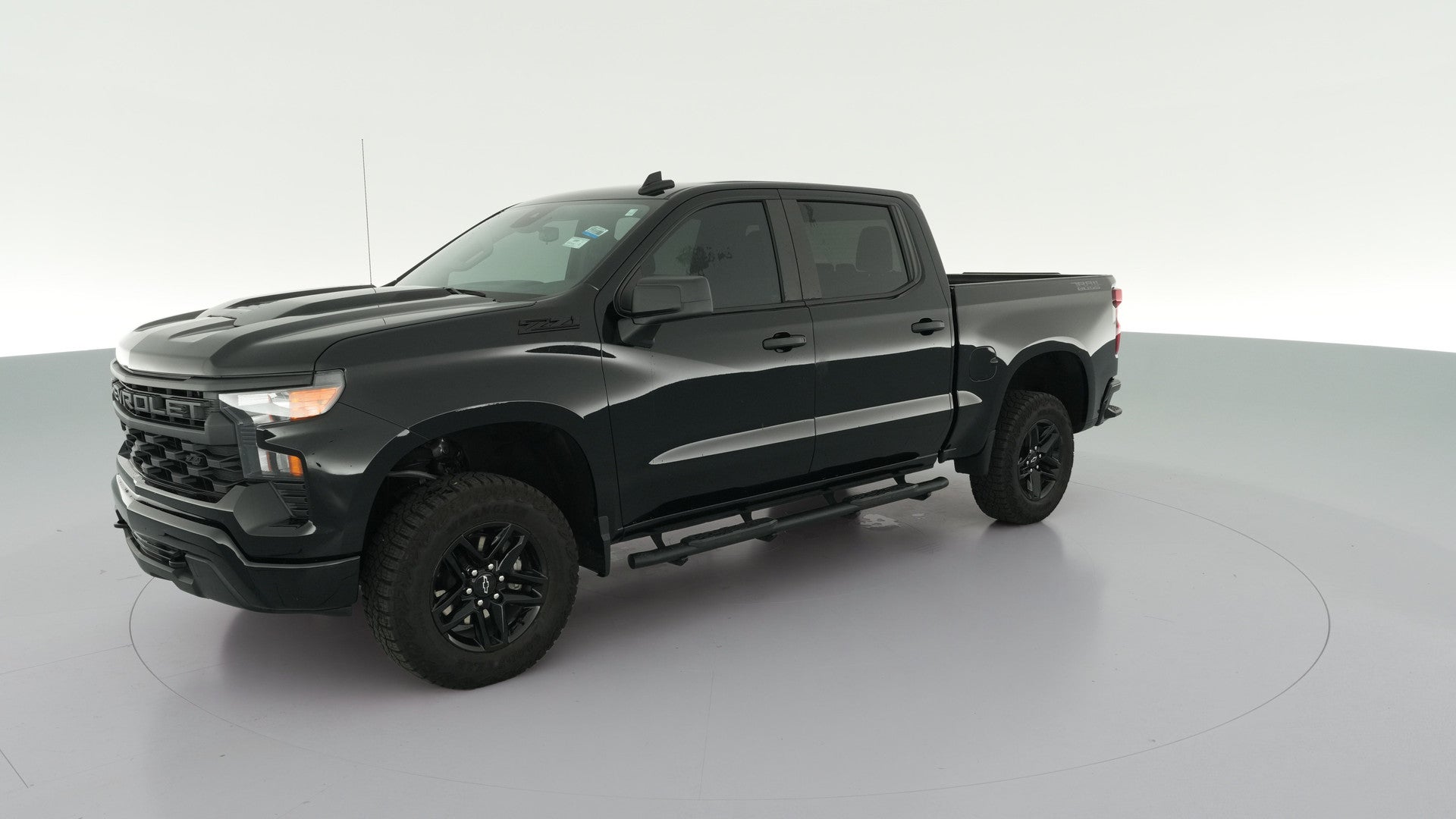 2024 Chevrolet Silverado 1500 Crew Cab vehicle photo