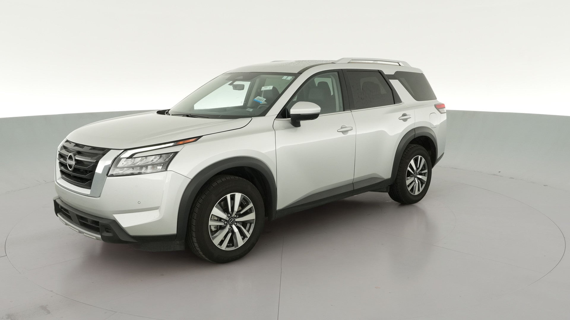 2025 Nissan Pathfinder vehicle photo
