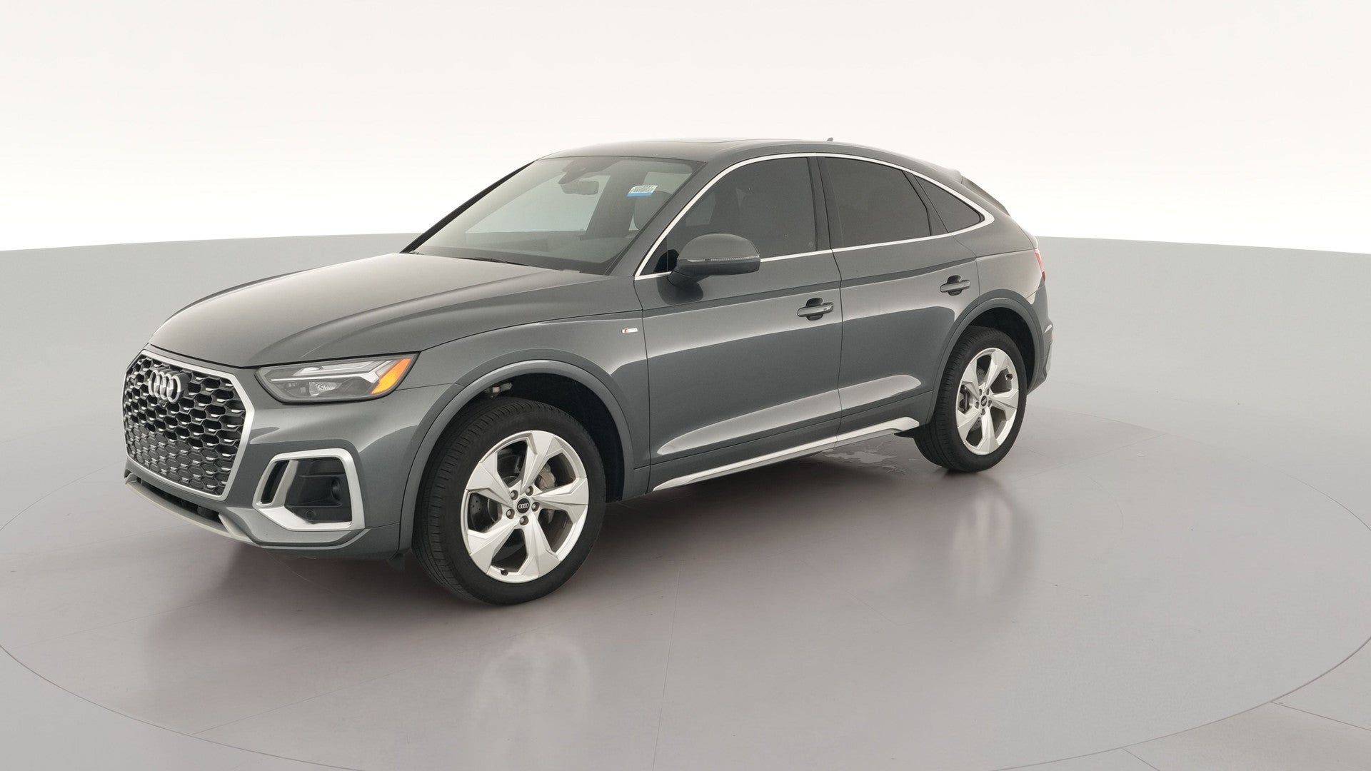 2021 Audi Q5 Sportback vehicle photo