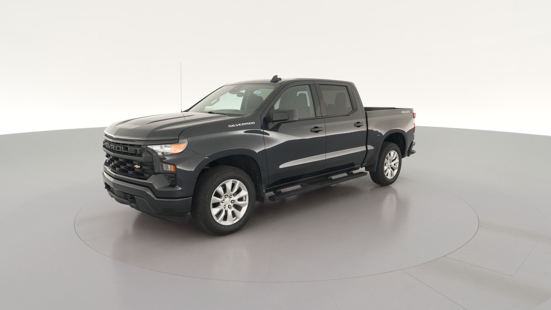 2022 Chevrolet Silverado 1500 Crew Cab vehicle photo