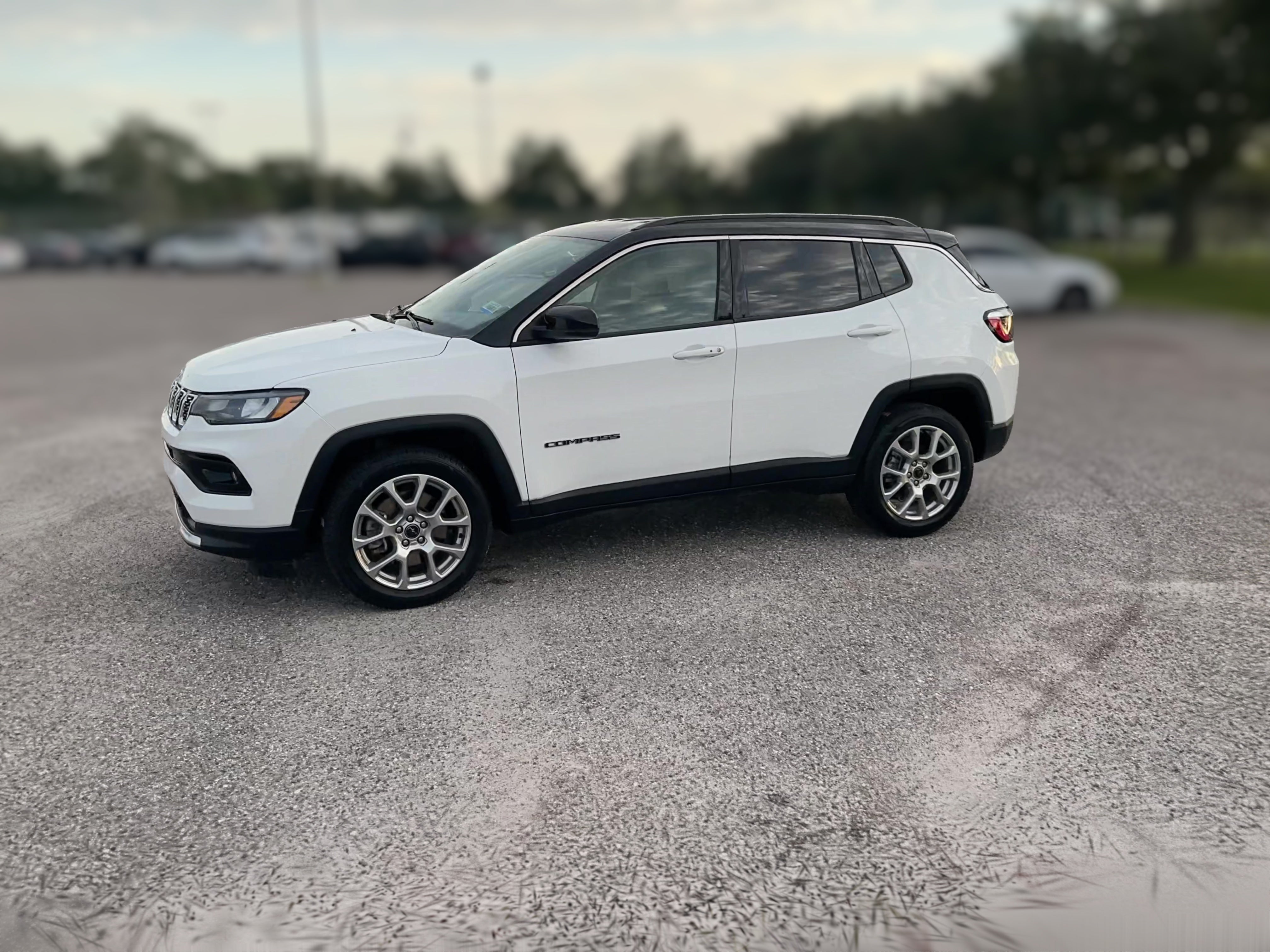 2025 Jeep Compass Limited - Photo 23