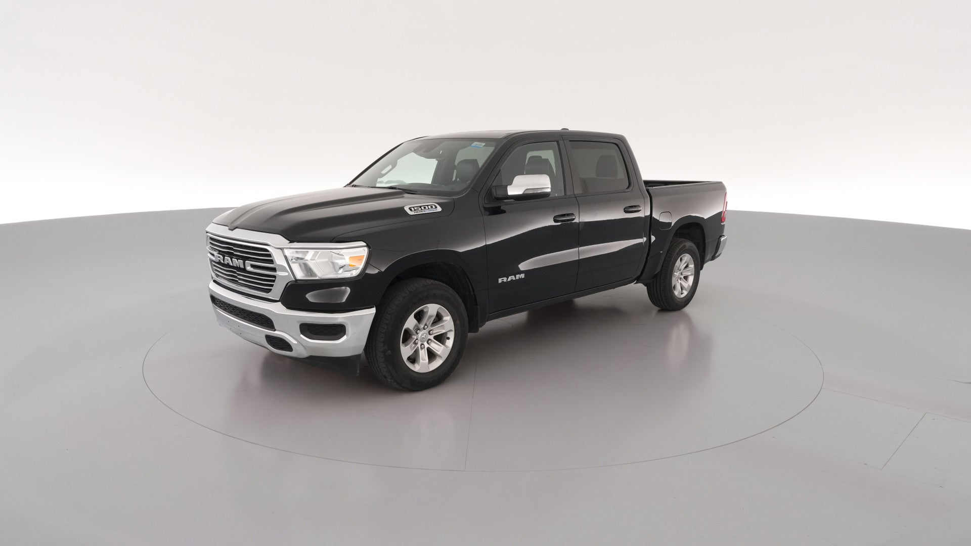 2024 Ram 1500 Crew Cab vehicle photo