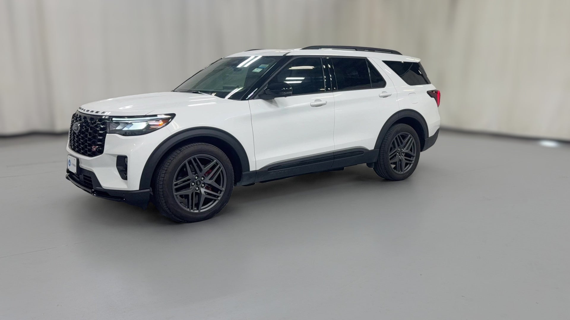 2026 Ford Explorer vehicle photo