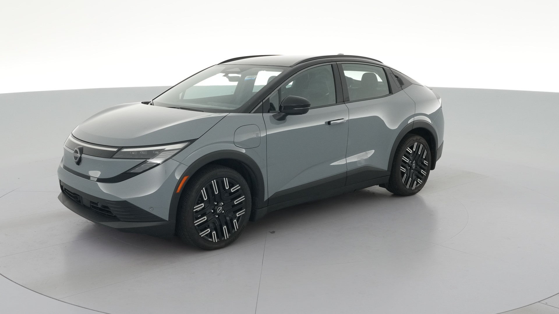 2026 Nissan LEAF vehicle photo
