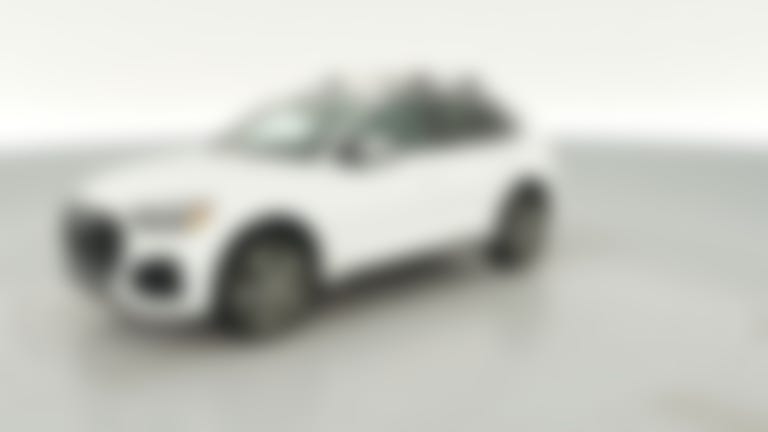 2025 Audi Q5 vehicle photo