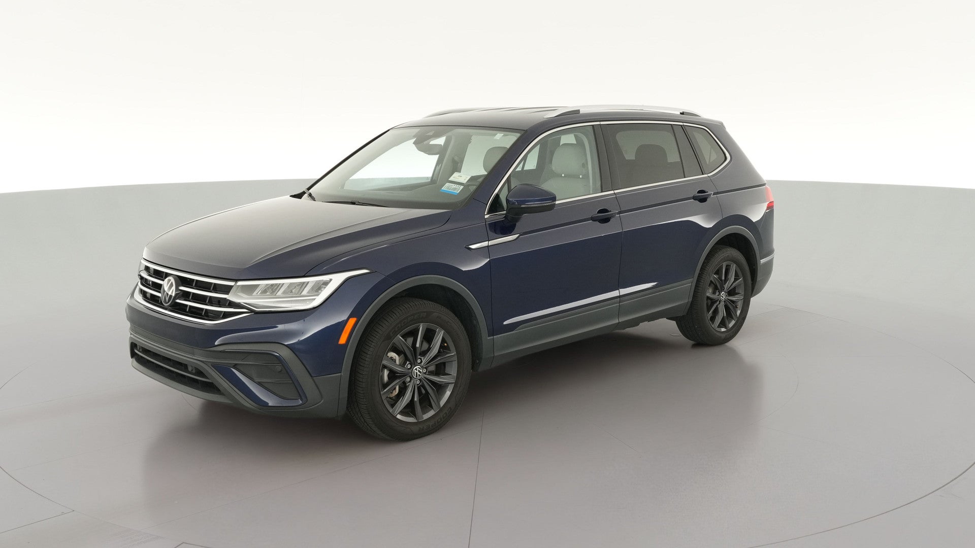 2022 Volkswagen Tiguan vehicle photo