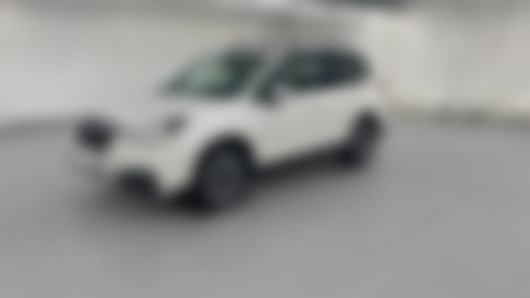 2017 Subaru Forester vehicle photo
