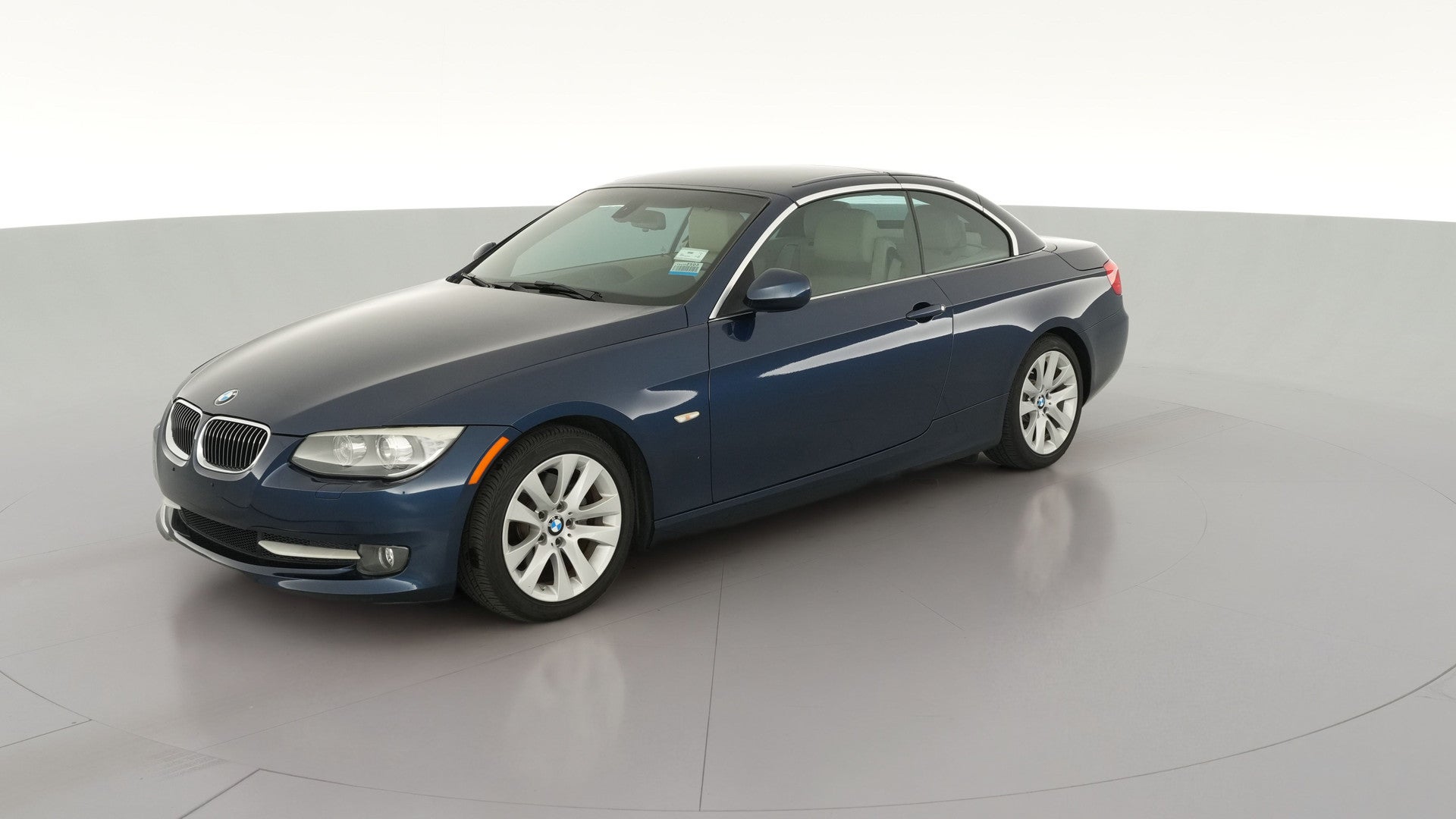 2011 BMW 3 Series vehicle photo
