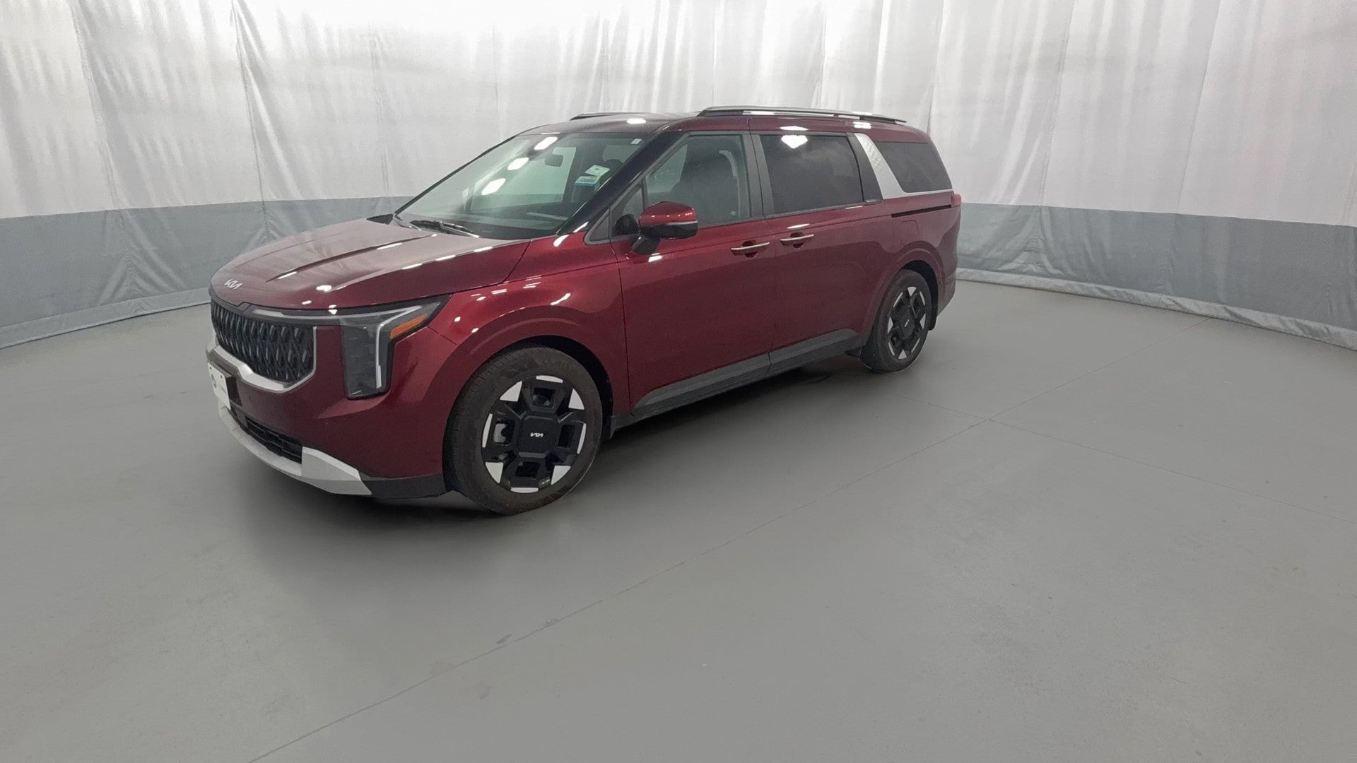 2025 Kia Carnival vehicle photo