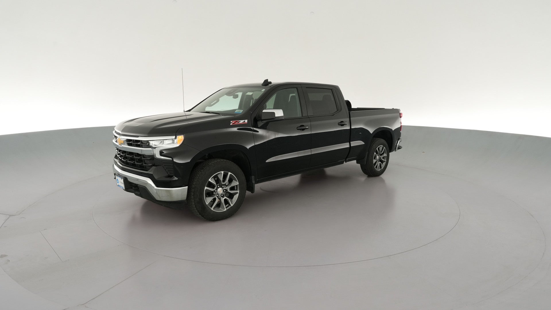 2024 Chevrolet Silverado 1500 Crew Cab vehicle photo