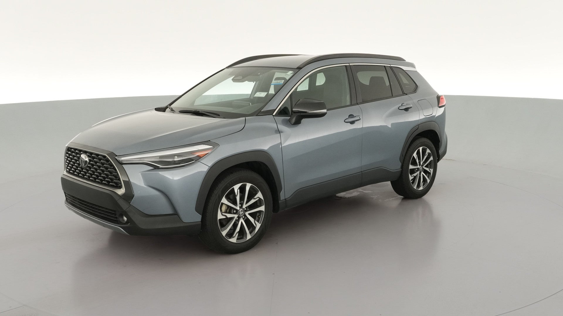 2025 Toyota Corolla Cross vehicle photo