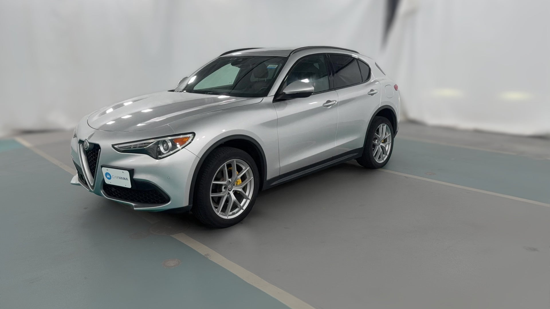 2018 Alfa Romeo Stelvio vehicle photo