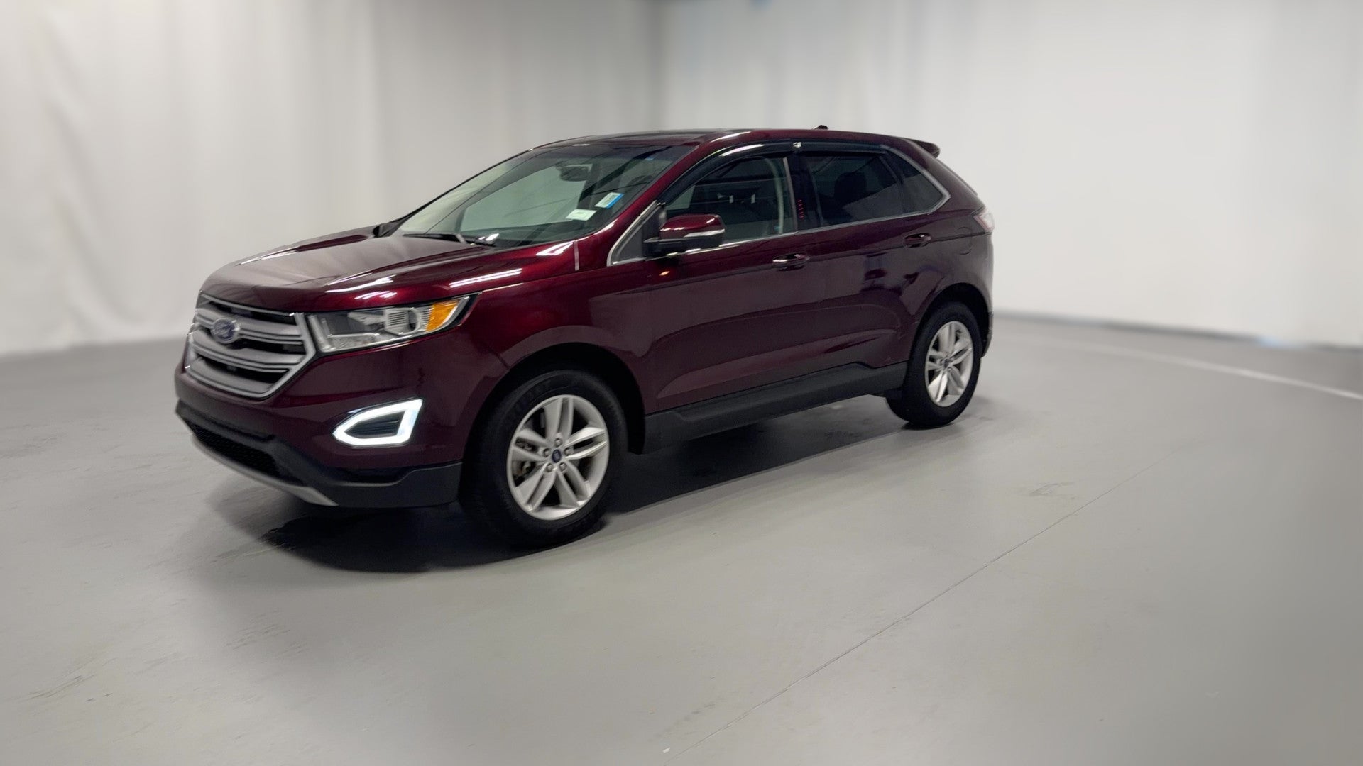 2017 Ford Edge vehicle photo