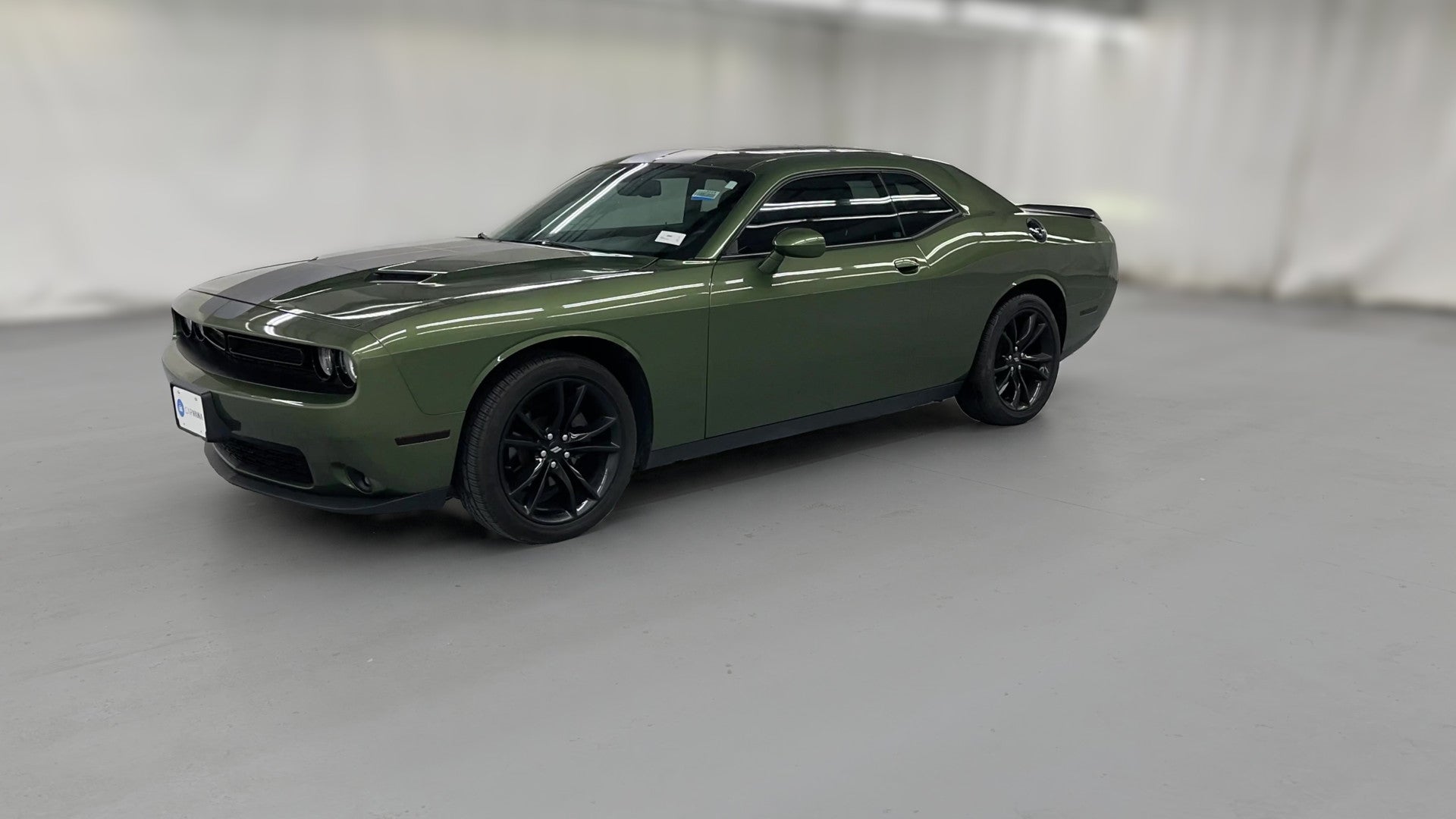 2018 Dodge Challenger vehicle photo