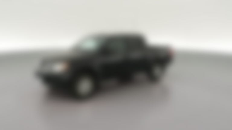 2017 Nissan Frontier Crew Cab vehicle photo