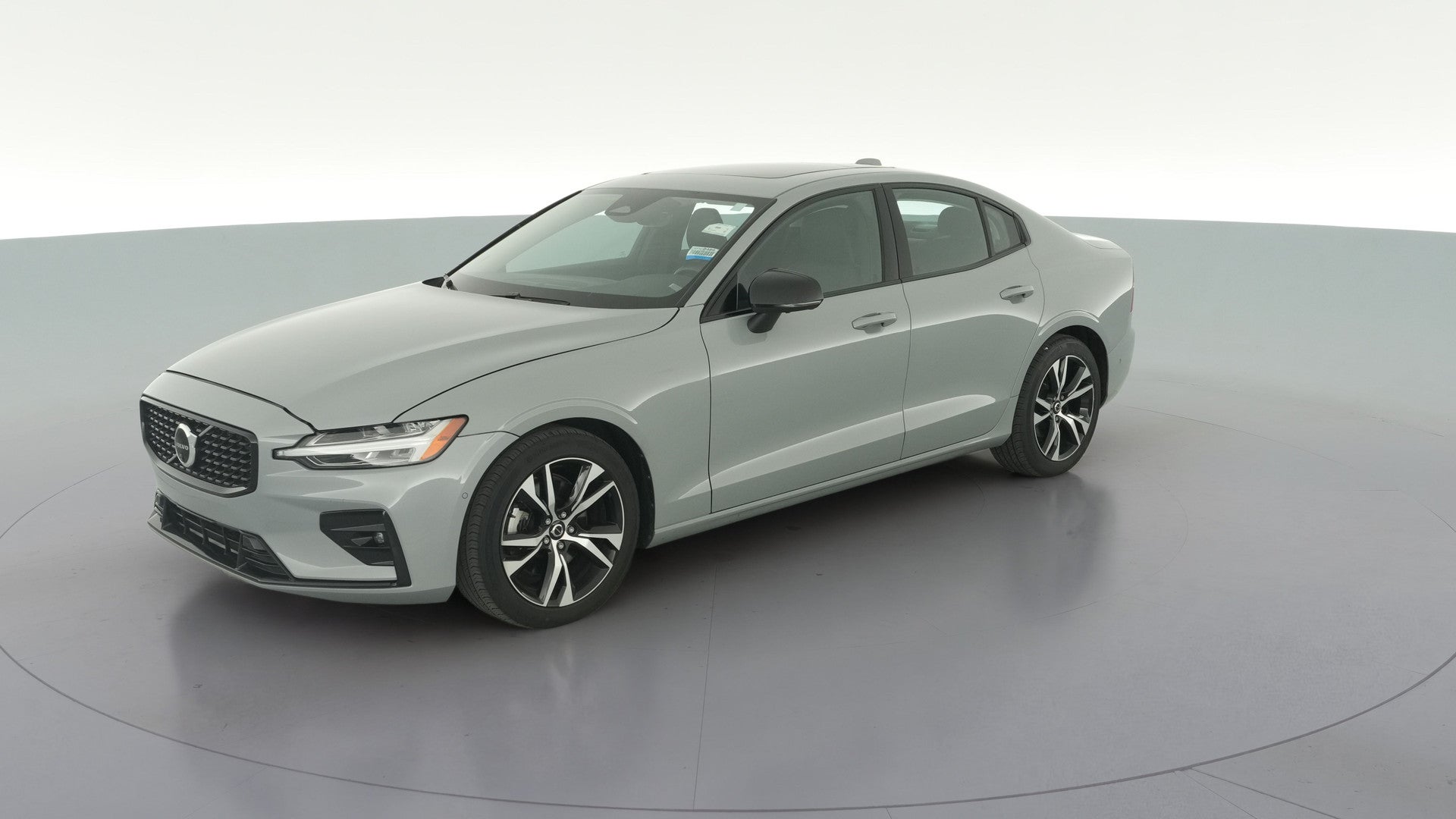 2024 Volvo S60 vehicle photo