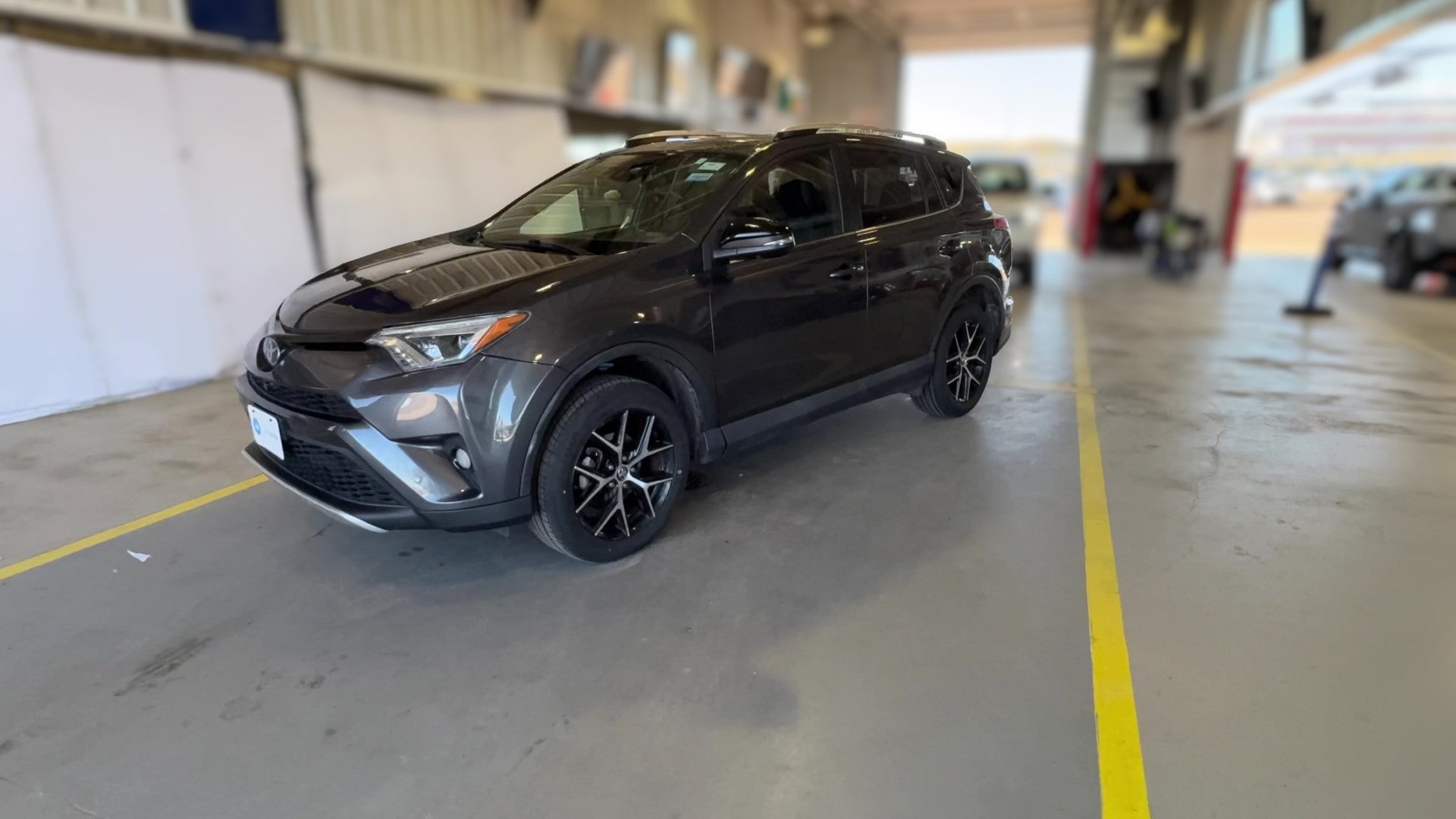2016 Toyota RAV4 vehicle photo