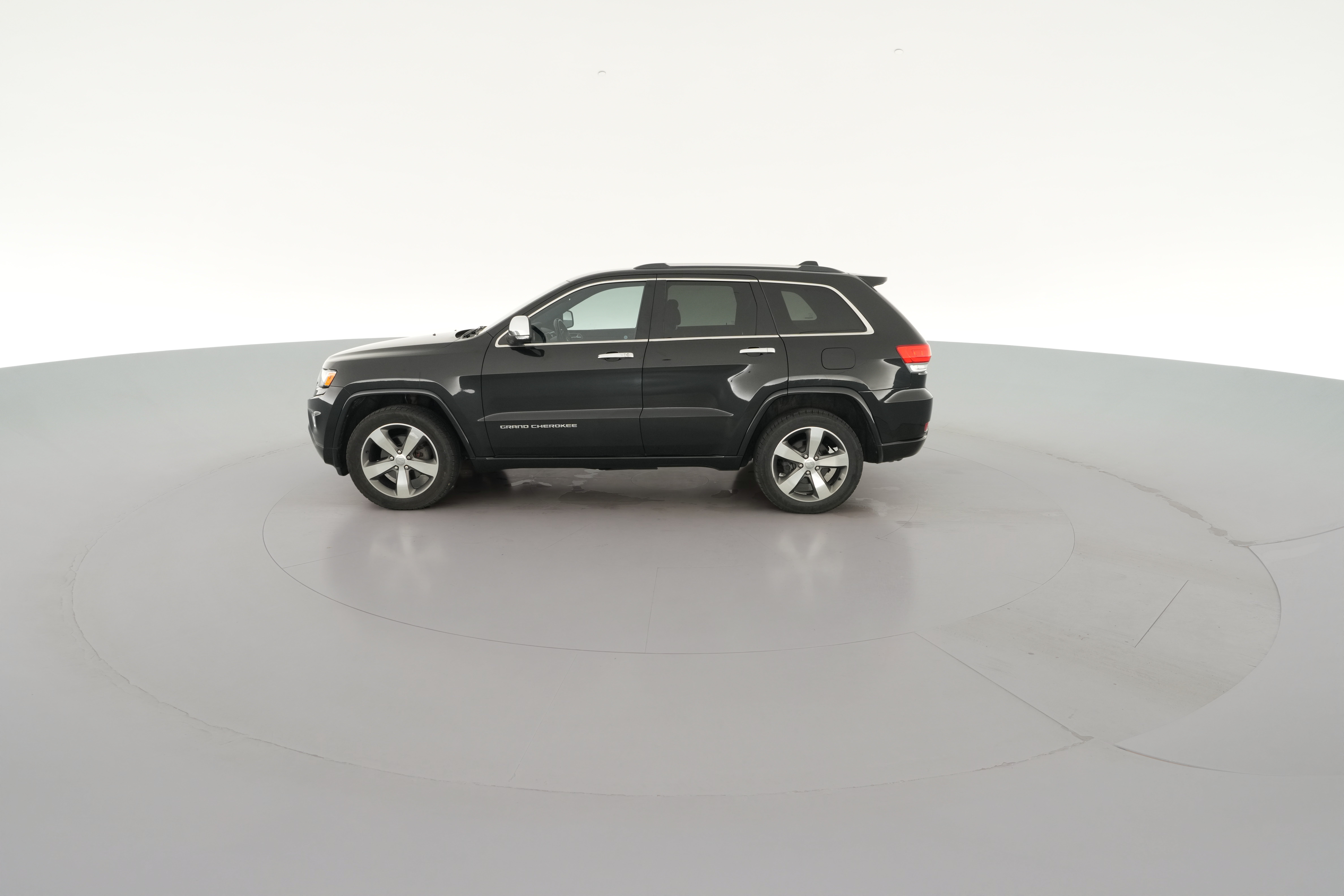 2015 Jeep Grand Cherokee Overland - Photo 35