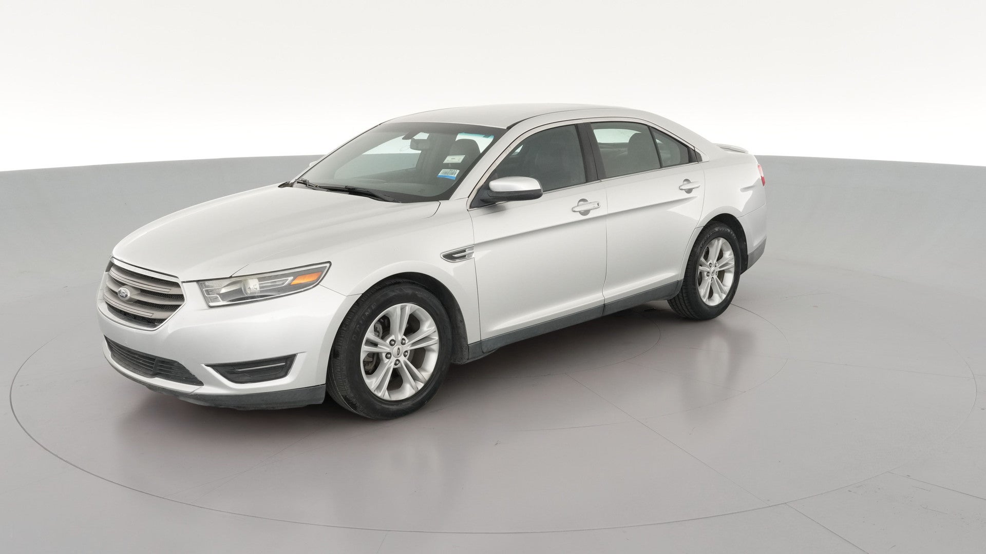2015 Ford Taurus vehicle photo