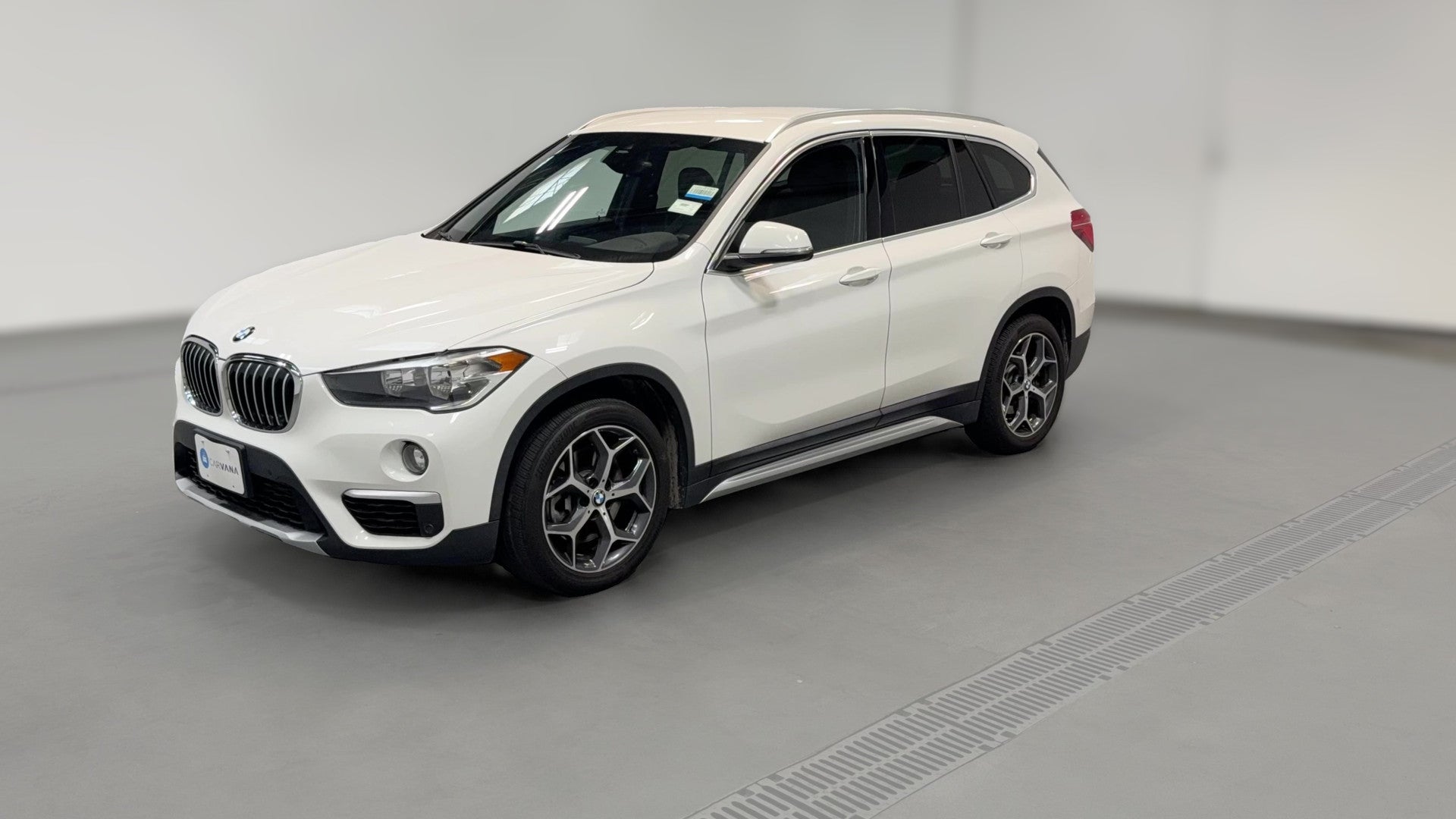 2019 BMW X1 vehicle photo