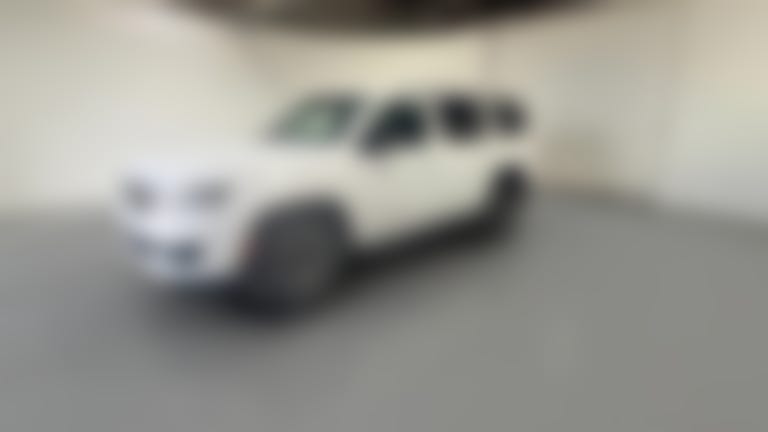 2024 Jeep Wagoneer vehicle photo