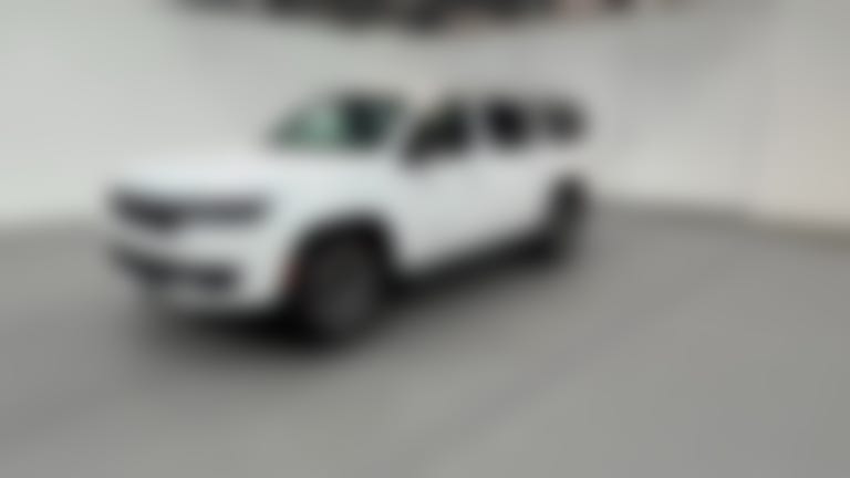 2024 Jeep Wagoneer L vehicle photo