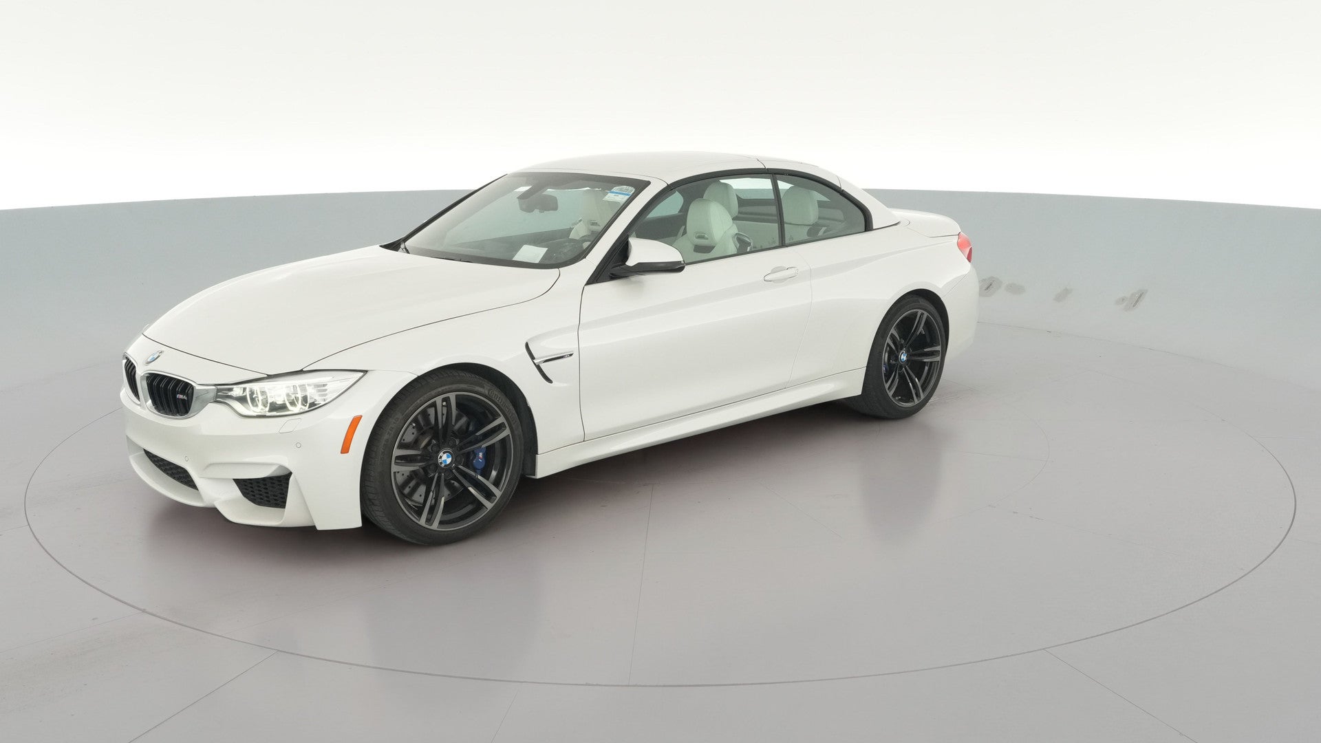 2017 BMW M4 vehicle photo