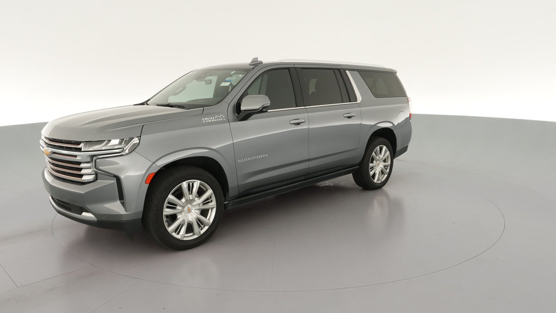 2022 Chevrolet Suburban vehicle photo