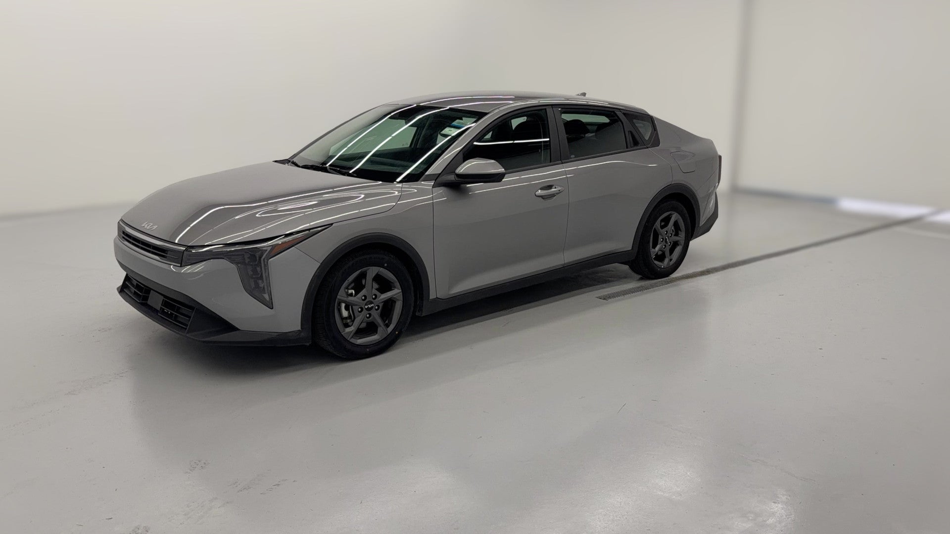 2025 Kia K4 vehicle photo