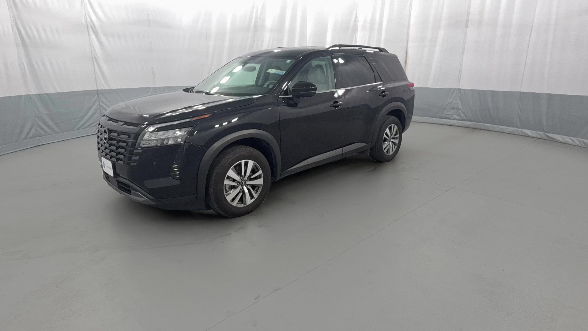2026 Nissan Pathfinder vehicle photo