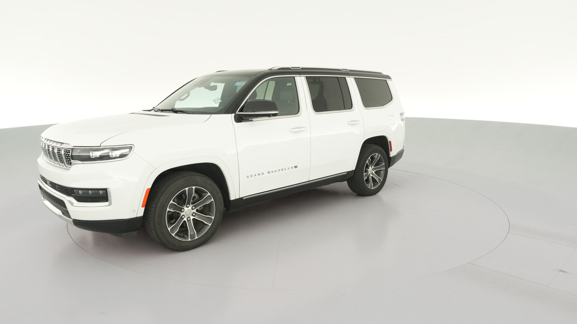 2023 Jeep Grand Wagoneer vehicle photo