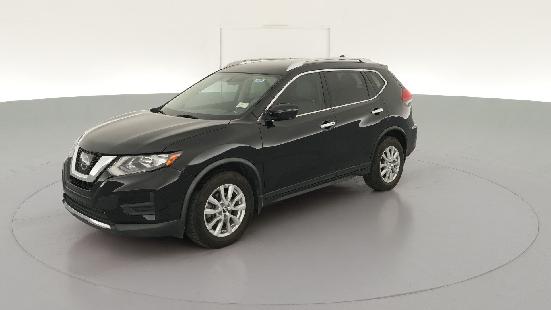 2017 Nissan Rogue vehicle photo