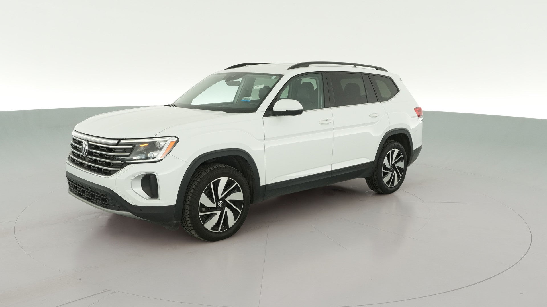 2025 Volkswagen Atlas vehicle photo